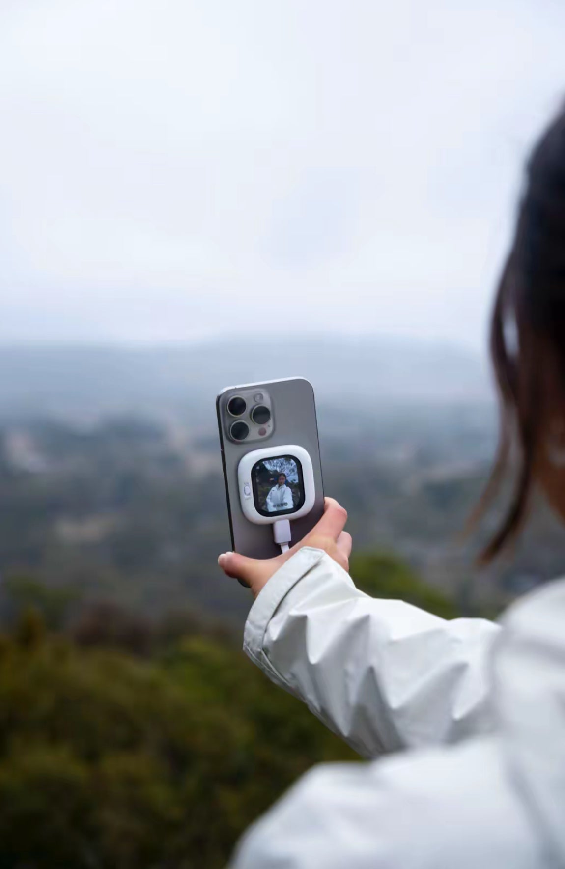 Vlog Selfie Monitor: Frame Your Perfect Shot, Level Up Your Content!